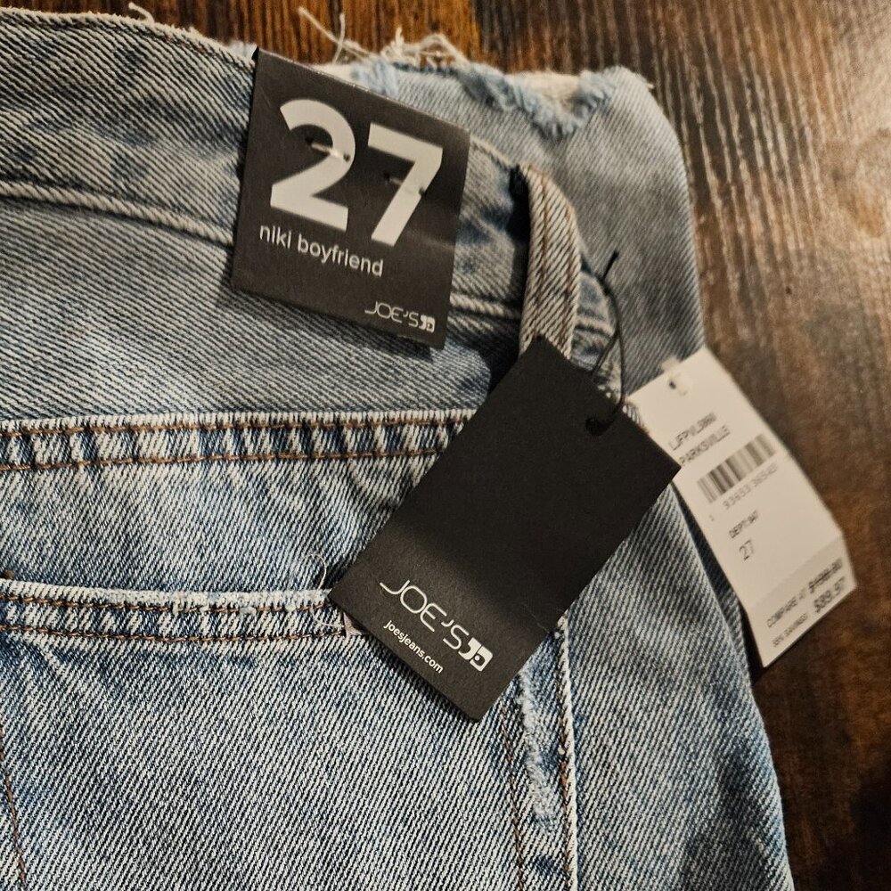 NWT Joe's Jeans Niki Boyfriend size 27